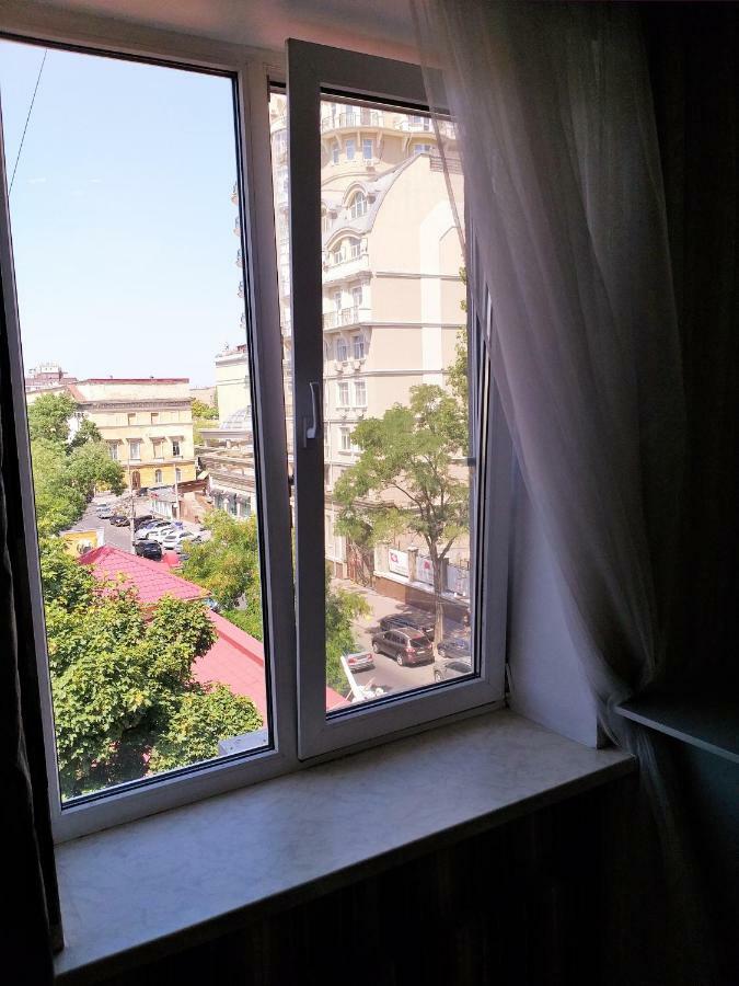Апартаменты В Центре У Моря. أوديسا المظهر الخارجي الصورة